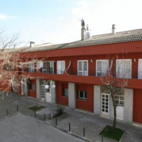 Гостиница Girona Apartments  Жирона